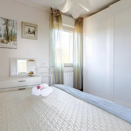 Fiera Di Luxury Apartment Rom